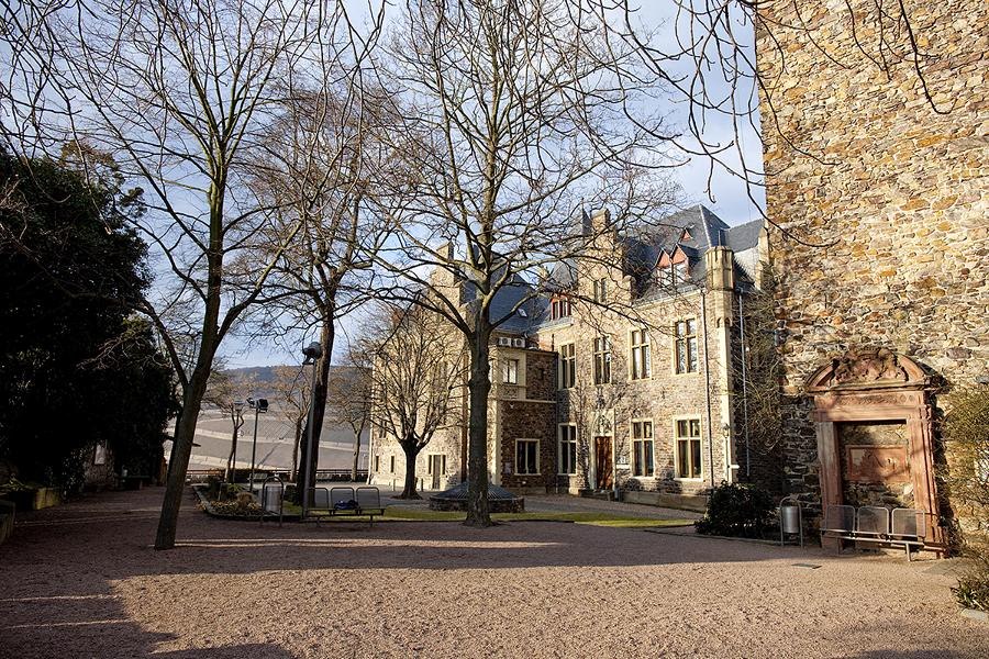 Innenhof im Abendlicht
